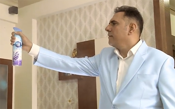 New Ambi Pur’s Smelly to Smiley campaign TVC