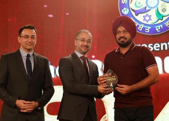 News18 honours Gurpreet Ghuggi with the Prominent Sikh Award