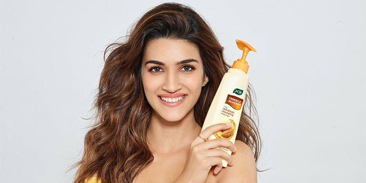 Joy personal care ropes in actress Kriti Sanon for Honey Almond lotion