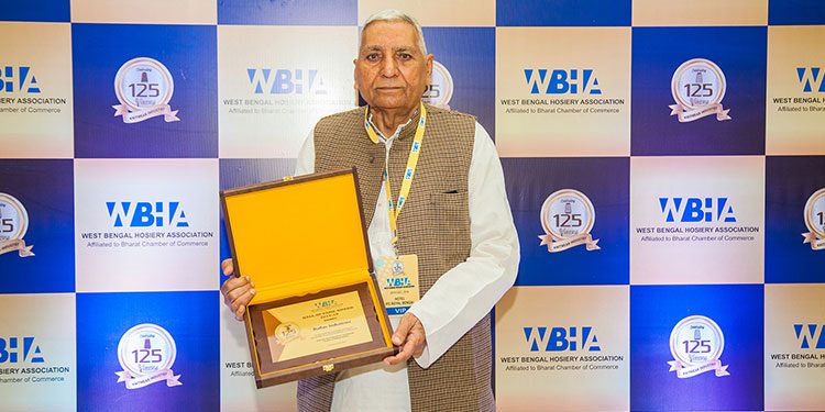 Dindayal Gupta, Chairman Emeritus of Dollar Industries Conferred With West Bengal Hosiery Association ‘Hall Of Fame’ Award