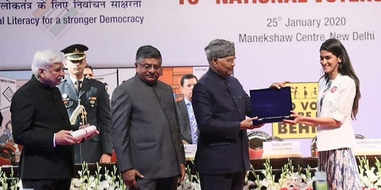 RED FM Bangalore receives national media award from the President for creating voter awareness