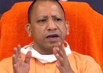 Yogi Adityanath provides Rs 10 lakh financial aid to family members of scribes who died of COVID-19