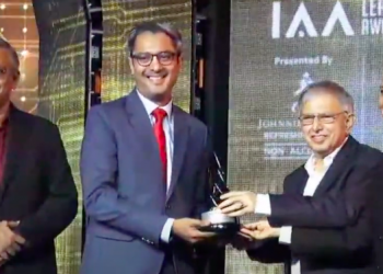 CNN News18’s Managing Editor, Zakka Jacob receives the TV Anchor of the Year award