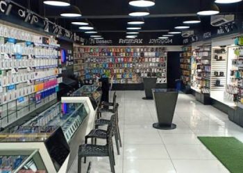 Indian Smartphone market clocks 44% value growth for offline retail in H1 2022: report