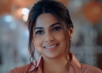 Kalyan Jewellers encourages women to celebrate their milestones
