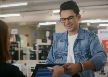 IdeateLabs conceptualises Unbranded to Branded campaign for Fashion Factory