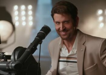 Hrithik Roshan says ‘Every Special Moment Deserves an Arrow’