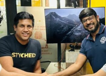 Styched forays into footweaar biz, acquires Flatheads