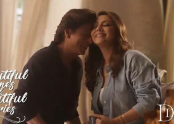 D’Decor's plays on curtains you will love to ‘draw’, with playful SRK-Gauri Khan exchange