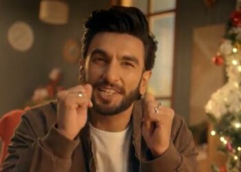 Dashing through the holiday cheer, with a jar of Nutella oh-so-dear! Ranveer Singh and Nutella wishes a Merry Christmas!